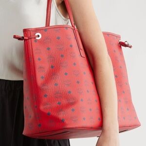 NWT🎒AUTHENTIC🎒XLARGE #MCM #LIZ 🔁REVERSIBLE #VISETOS #SHOPPER TOTE RUBY RED🎒